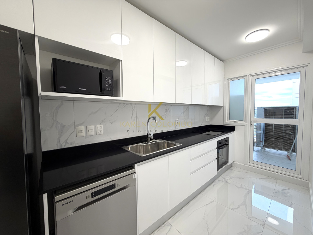 Apartamento ID.21096814 - Apartamento en primera linea de playa Mansa, Alquiler temporal