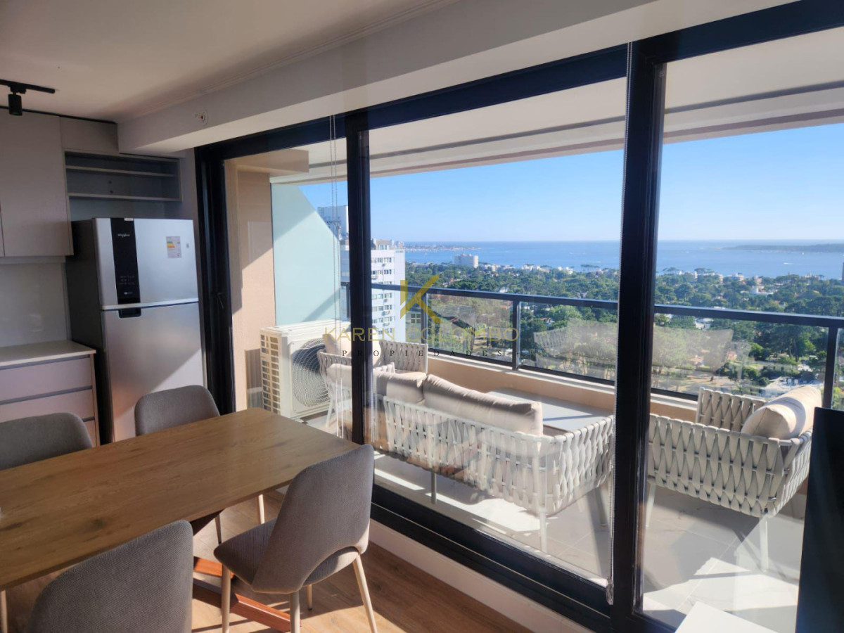 Apartamento ID.21096912 - Apartamento de 2 dormitorios sobre Roosevelt 