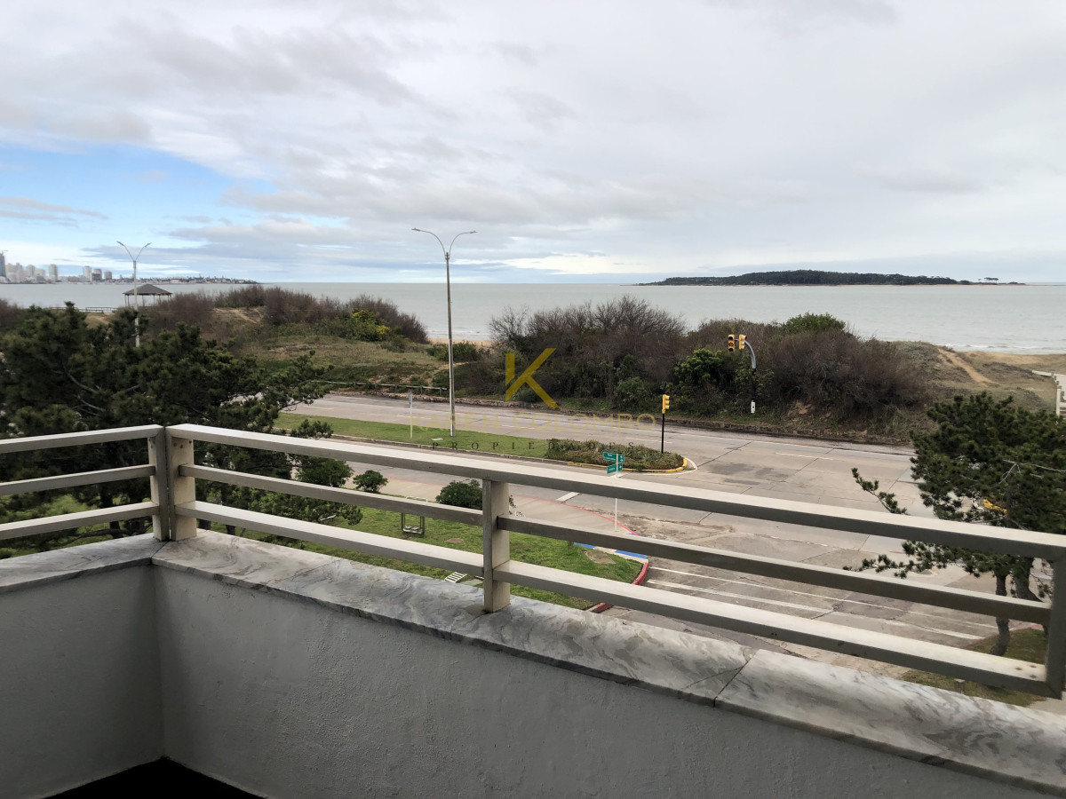 Apartamento ID.21096232 - Apartamento en venta Primera Linea - Playa Mansa