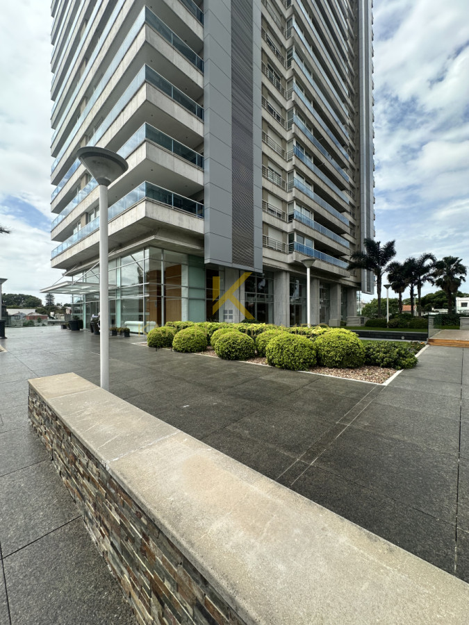 Apartamento ID.21095488 - ALQUILER diamantis plaza 