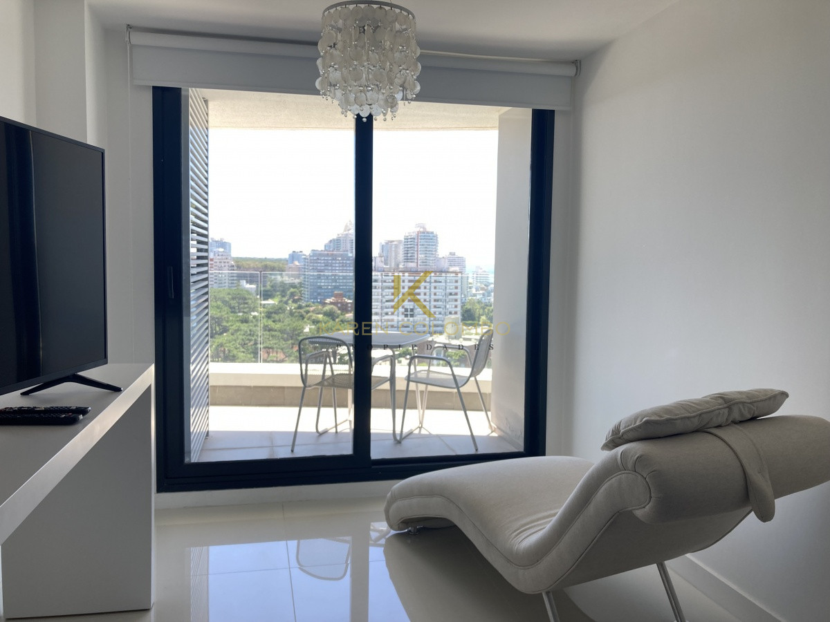 Apartamento ID.21089786 - Apartamento en venta Chiverta, Punta del Este.