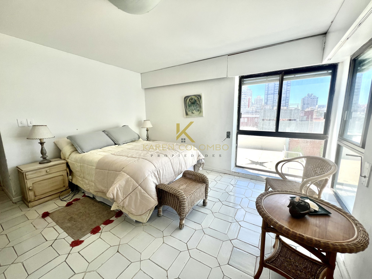 Apartamento ID.21096533 - Apartamento en venta en Peninsula, Punta del Este