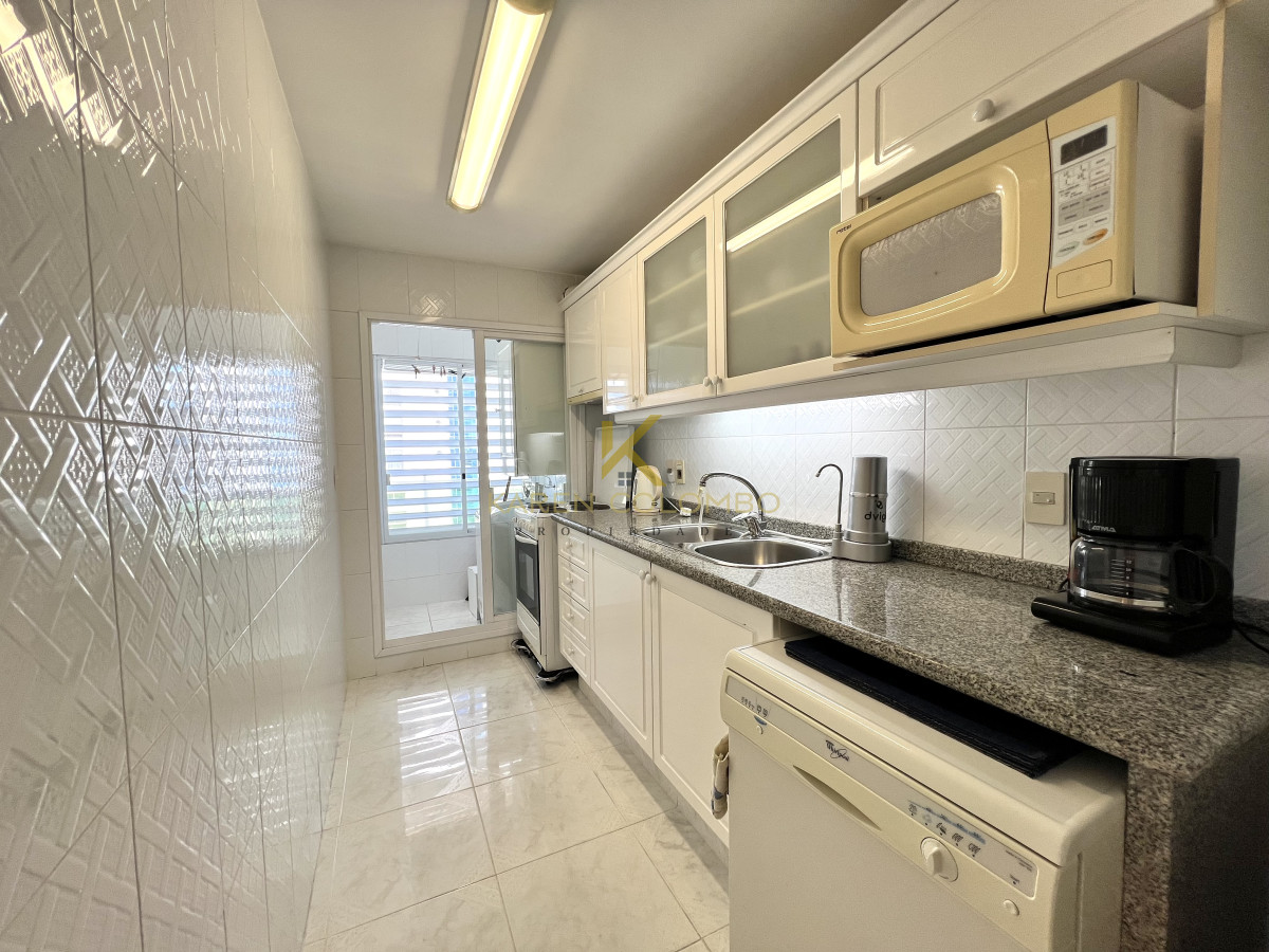 Apartamento ID.21096766 - Venta Apartamento 3 dormitorios en Playa Mansa