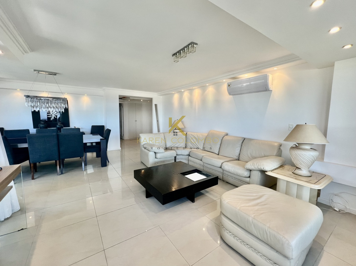 Apartamento ID.21094452 - APARTAMENTO EN VENTA PLAYA BRAVA PRIMERA LINEA