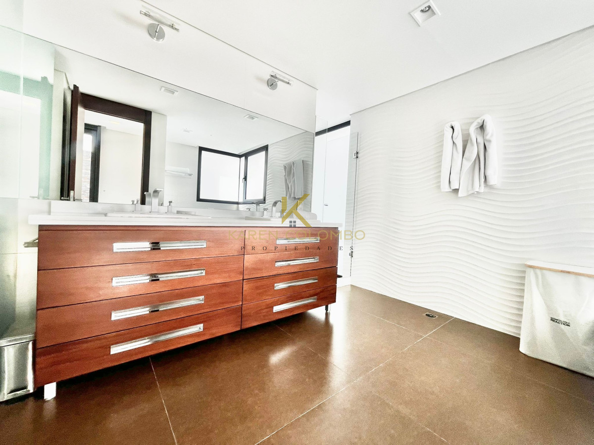 Apartamento ID.21096744 - Apartamento en venta y alquiler en el puerto de Punta del Este