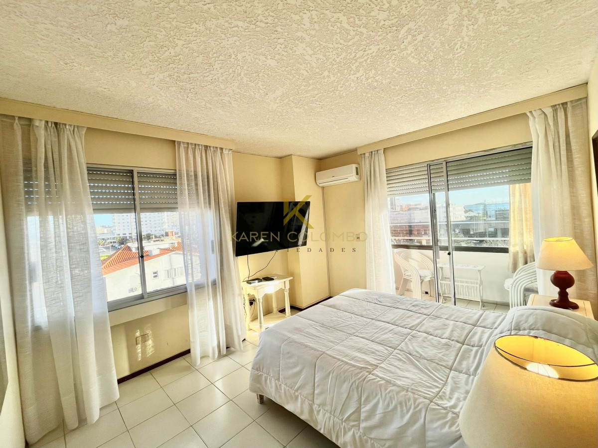 Apartamento ID.21094735 - Apartamento de 3 dormitorios primer linea al mar 