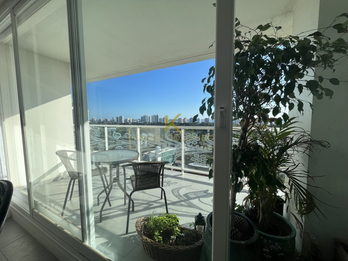 Apartamento ID.21094070 - Alquiler dos dormitorios en Torre Yoo