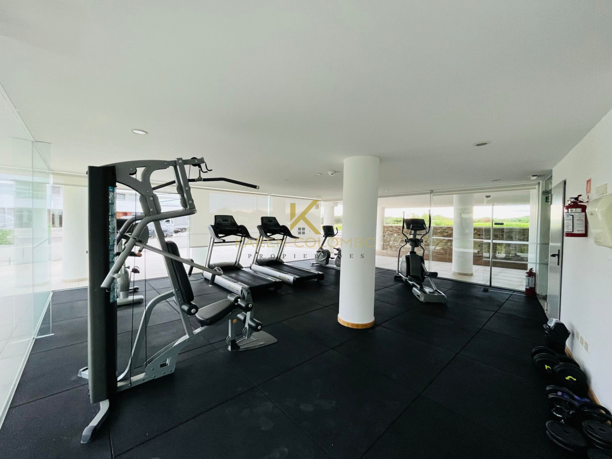 Apartamento ID.21095366 - Apartamento primer línea al mar parada 30 Playa Brava, Punta del Este