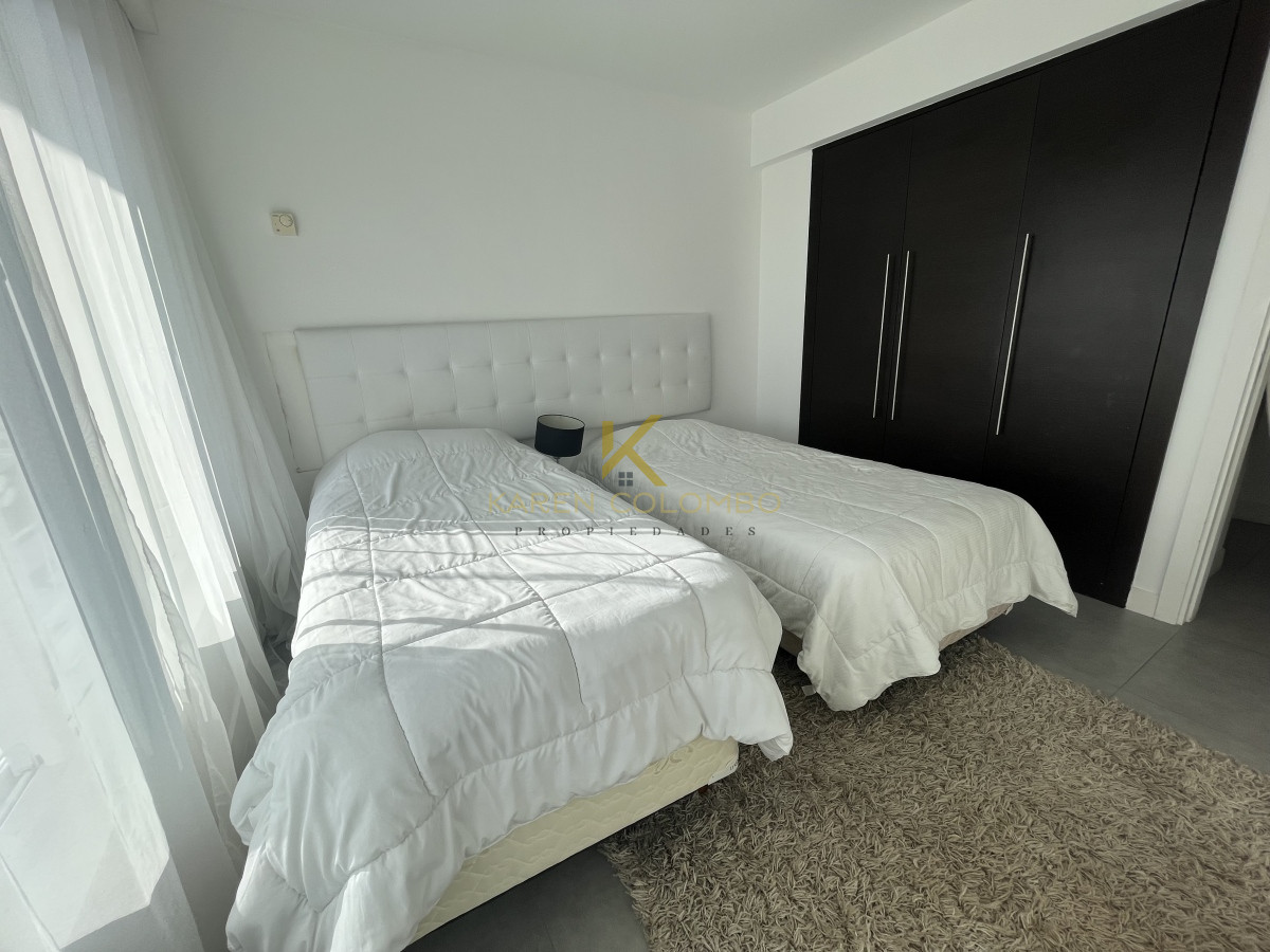 Apartamento ID.21094070 - Alquiler dos dormitorios en Torre Yoo