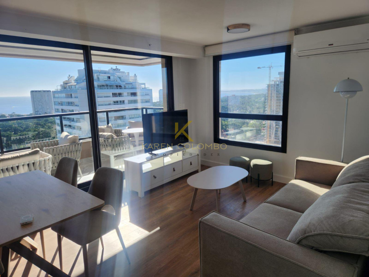 Apartamento ID.21096912 - Apartamento de 2 dormitorios sobre Roosevelt 