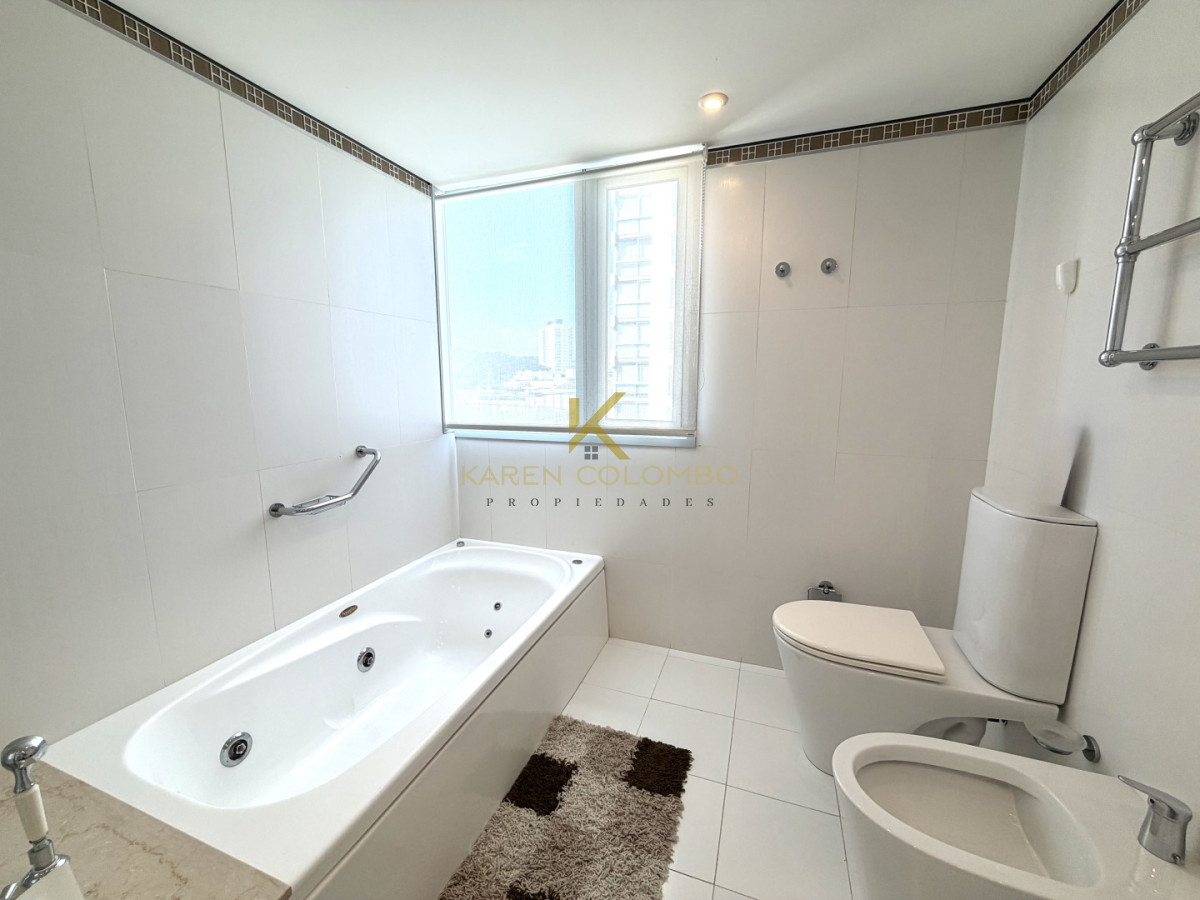 Apartamento ID.21097018 - Apartamento en alquiler invernal y temporal en Punta del Este 