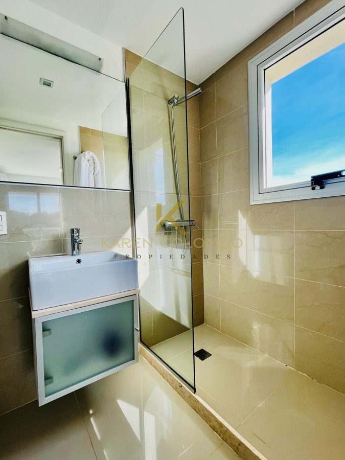 Apartamento ID.21096549 - ALQUILER PENTHOUSE BRAVA