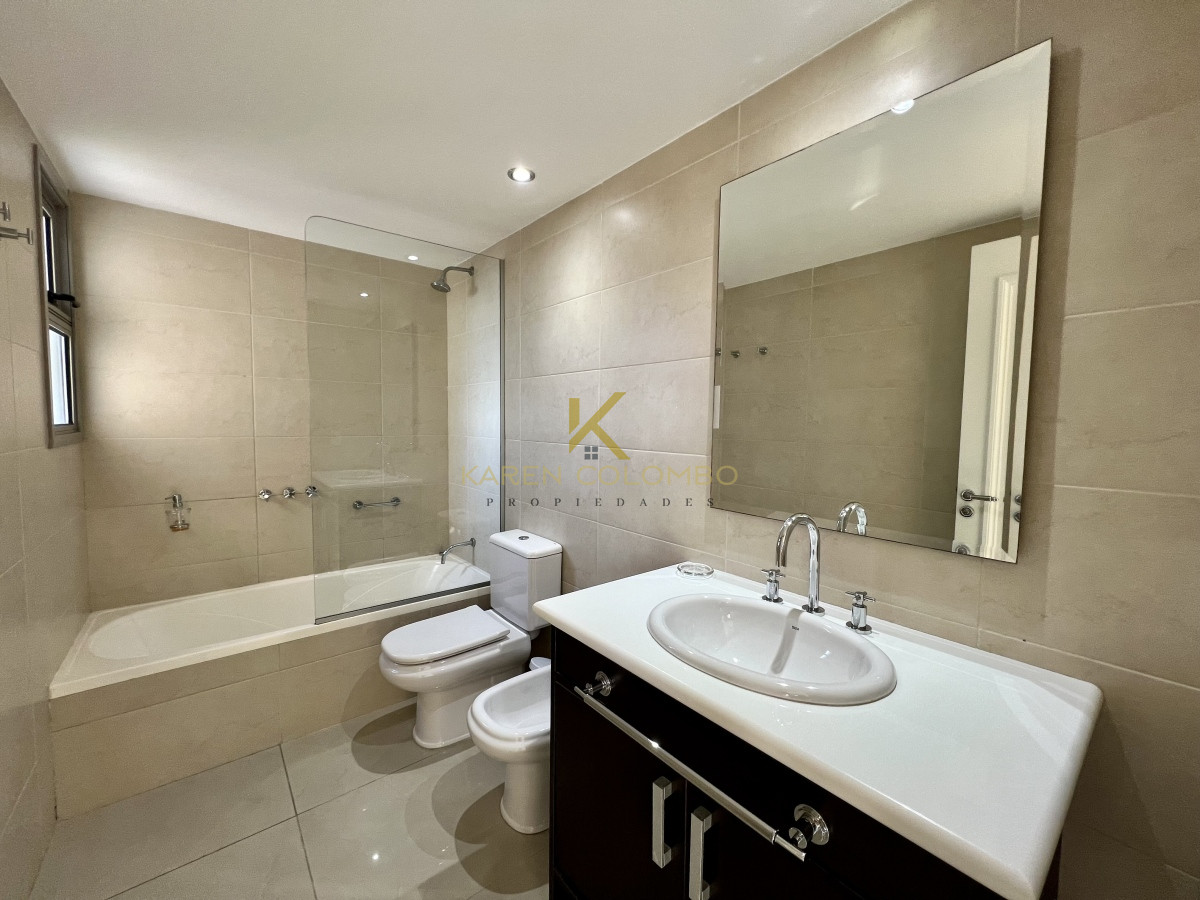 Apartamento ID.21094453 - APARTAMENTO EN VENTA PRIMERA LINEA DE PLAYA BRAVA