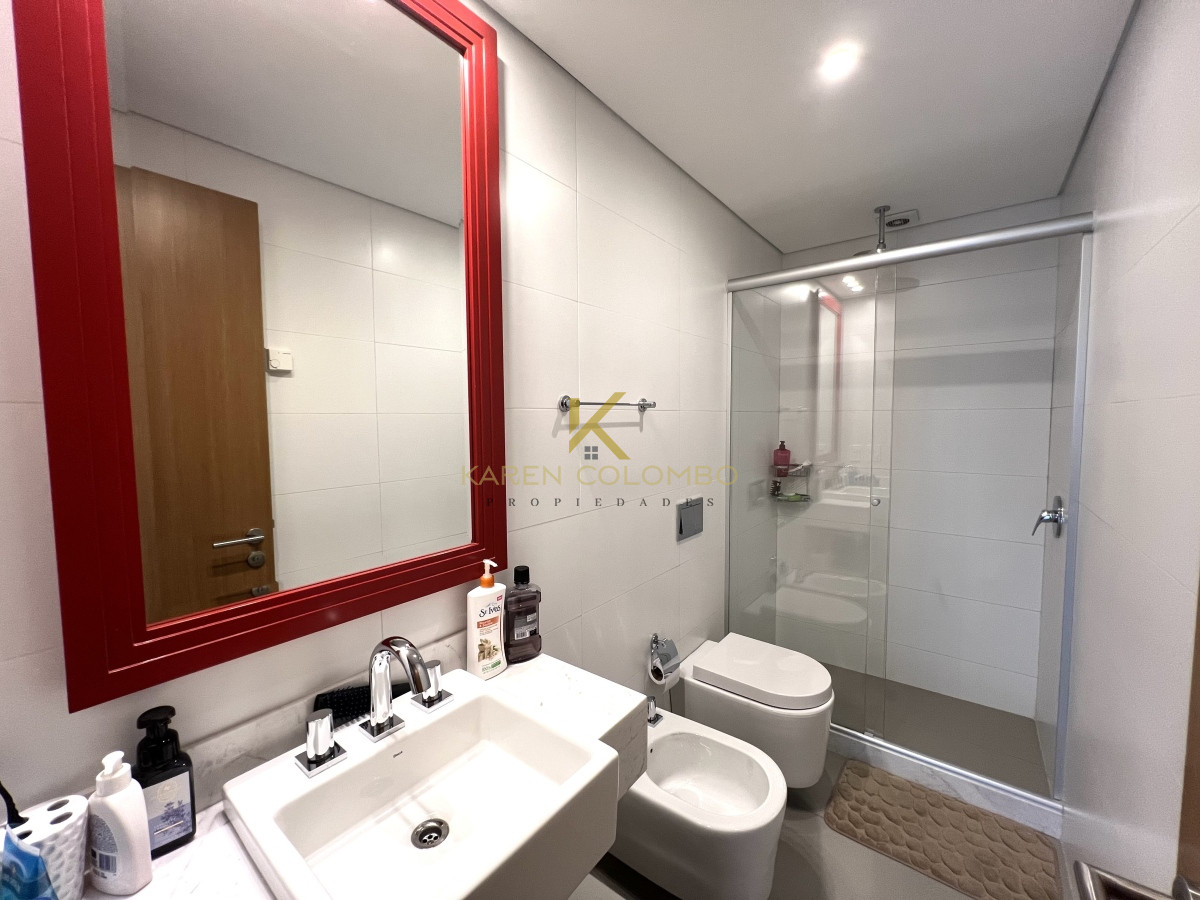 Apartamento ID.21094181 - Apartamento en primera linea playa Mansa Punta del Este