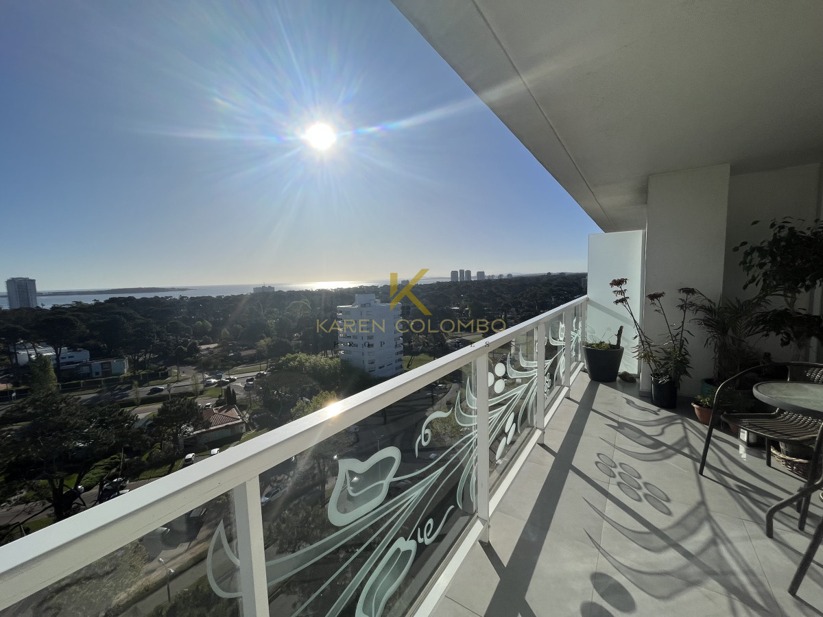 Apartamento ID.21094070 - Alquiler dos dormitorios en Torre Yoo