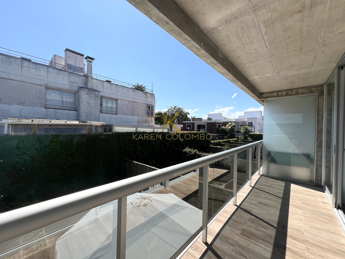 Apartamento ID.21095106 - Apartamento en venta Puerto Punta del Este.