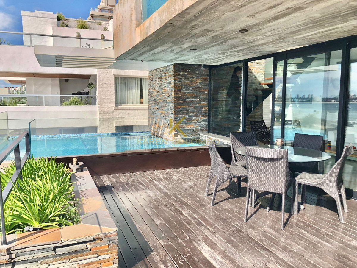 Apartamento ID.21096767 - PENTHOUSE EN VENTA 