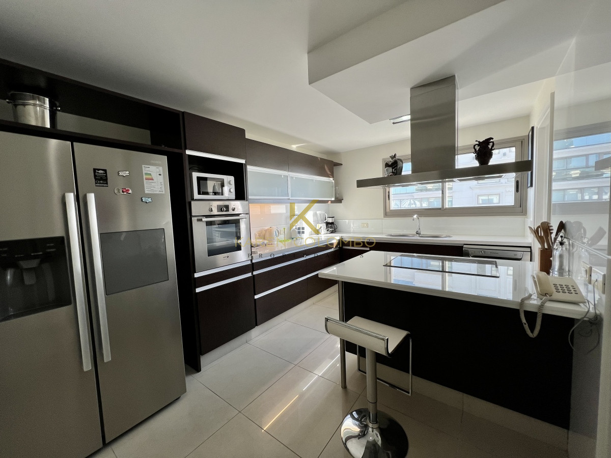 Apartamento ID.21094453 - APARTAMENTO EN VENTA PRIMERA LINEA DE PLAYA BRAVA