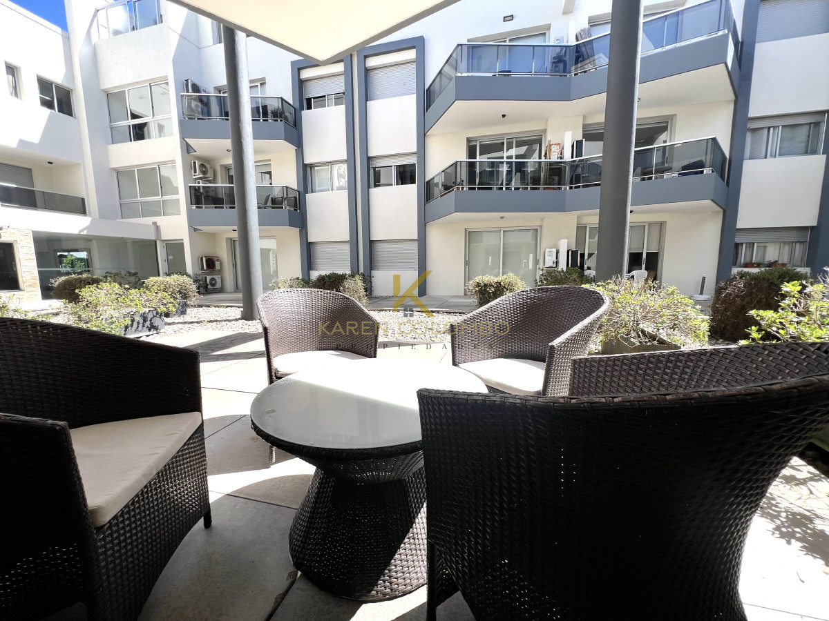 Apartamento ID.21096443 - Apartamento en venta, Peninsula, Punta del Este