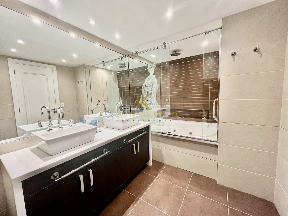 Apartamento ID.21094452 - APARTAMENTO EN VENTA PLAYA BRAVA PRIMERA LINEA