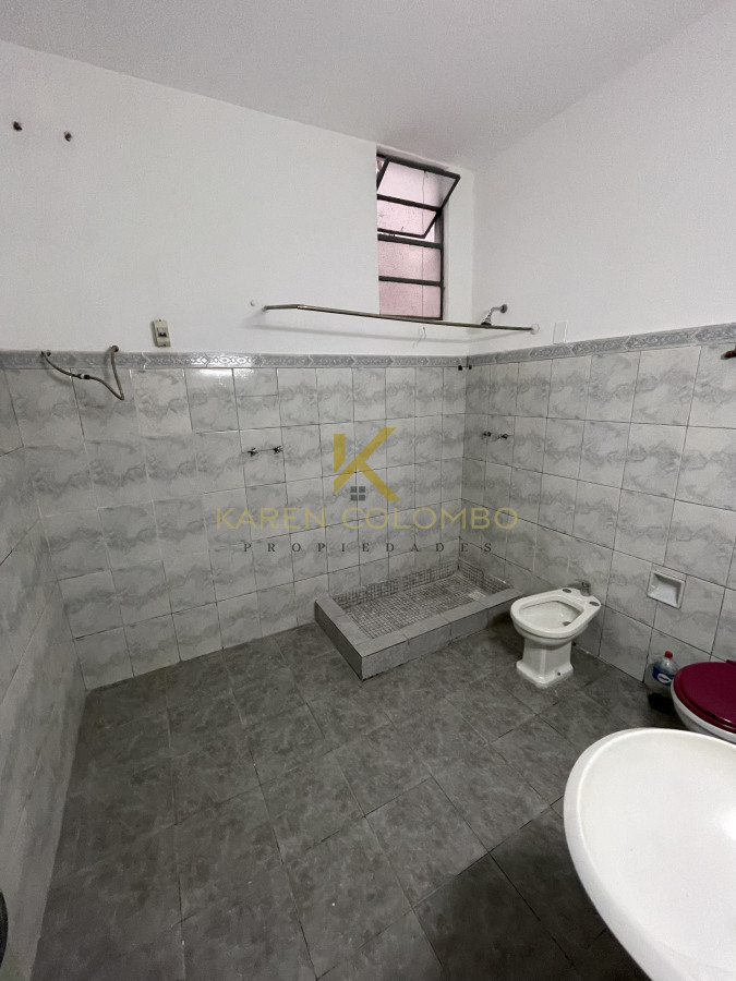 Apartamento ID.21095882 - Apartamento a pasos de 18 de julio!