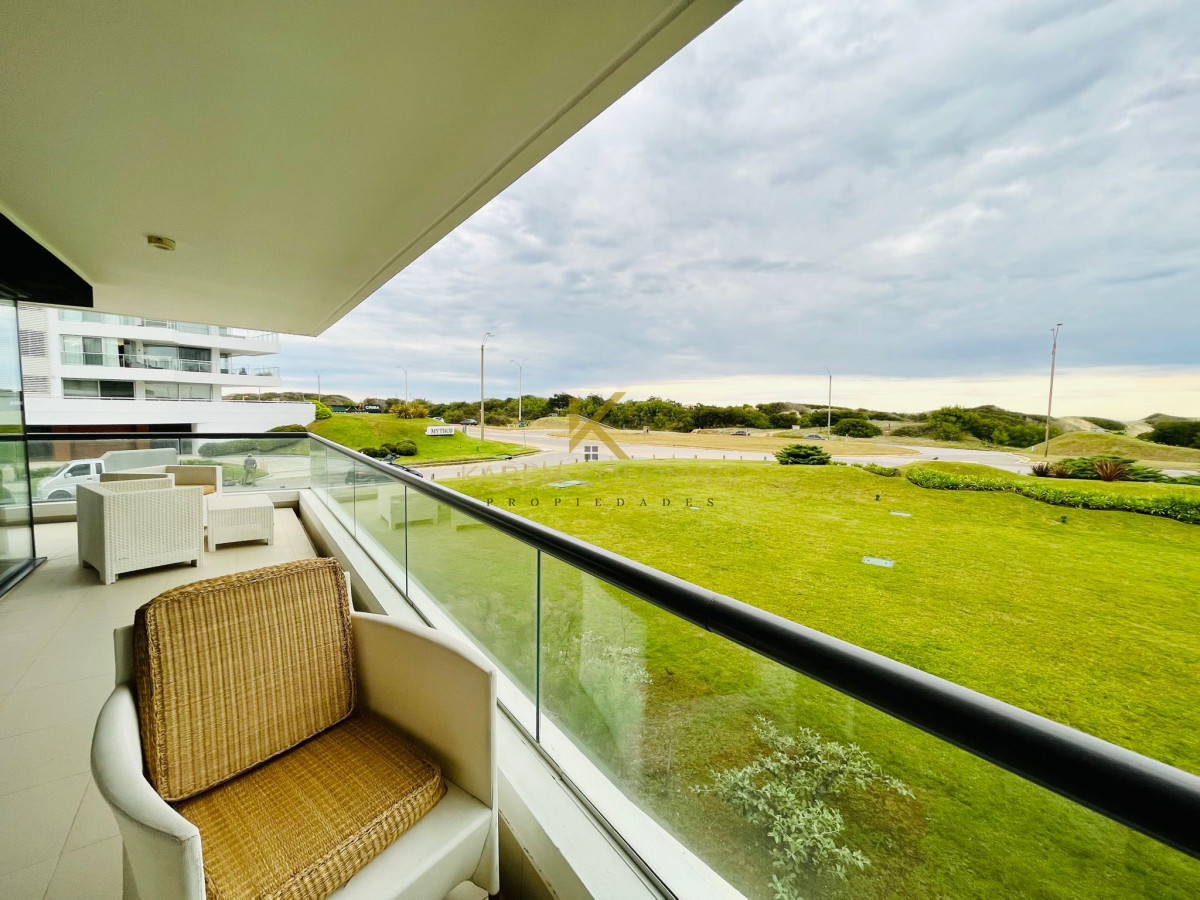 Apartamento ID.21095366 - Apartamento primer línea al mar parada 30 Playa Brava, Punta del Este
