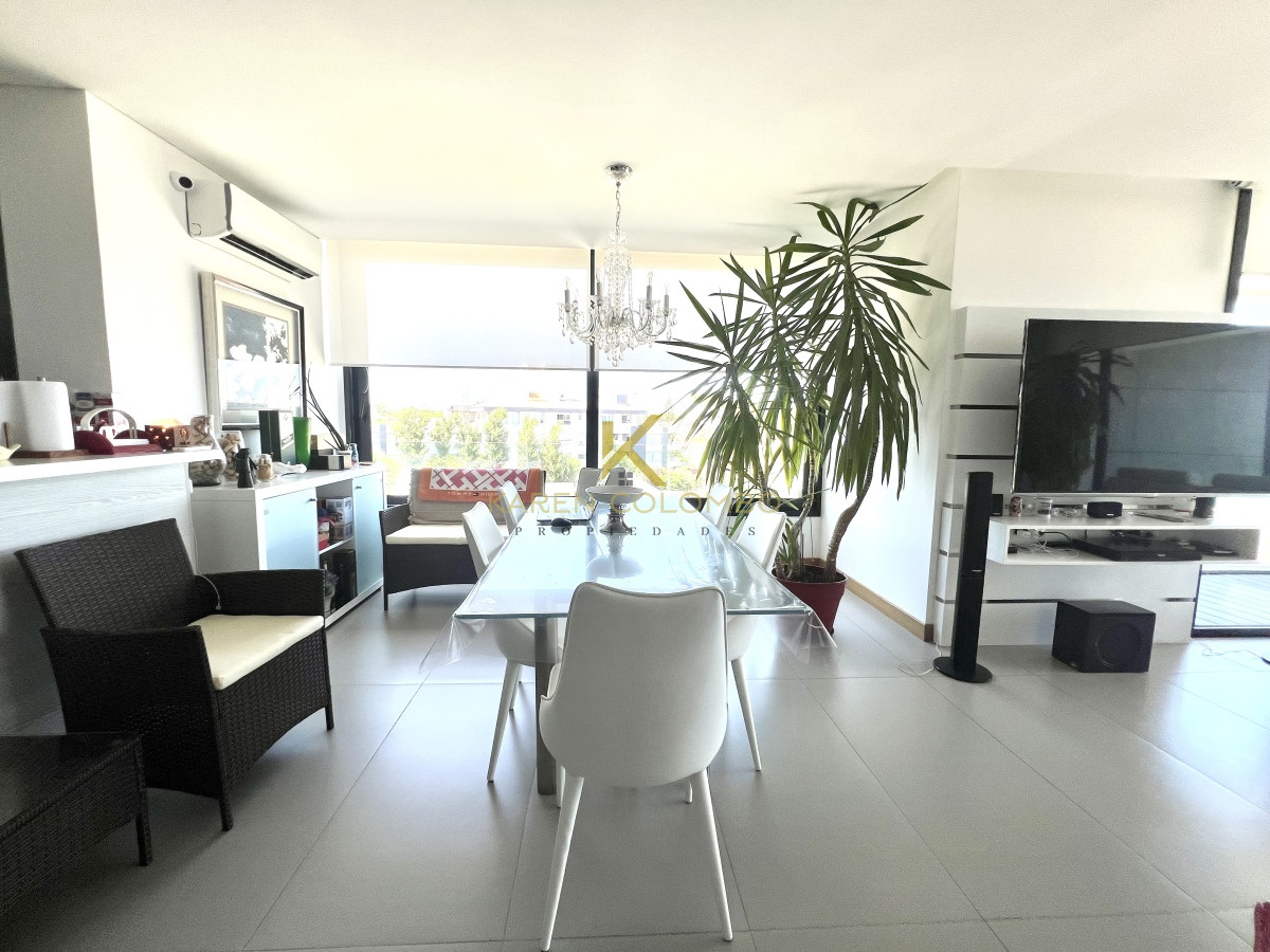 Apartamento ID.21094181 - Apartamento en primera linea playa Mansa Punta del Este