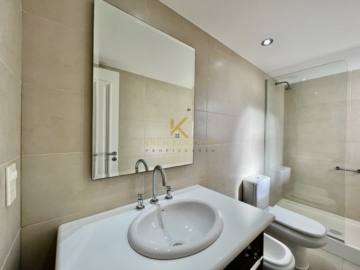 Apartamento ID.21094453 - APARTAMENTO EN VENTA PRIMERA LINEA DE PLAYA BRAVA