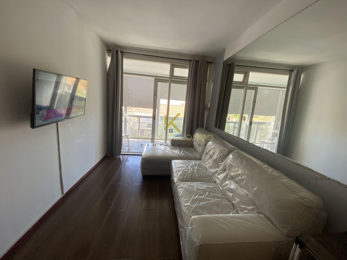 Apartamento ID.21097102 - Apartamento de 1 dormitorio en alquiler Anual - Invernal en Peninsula