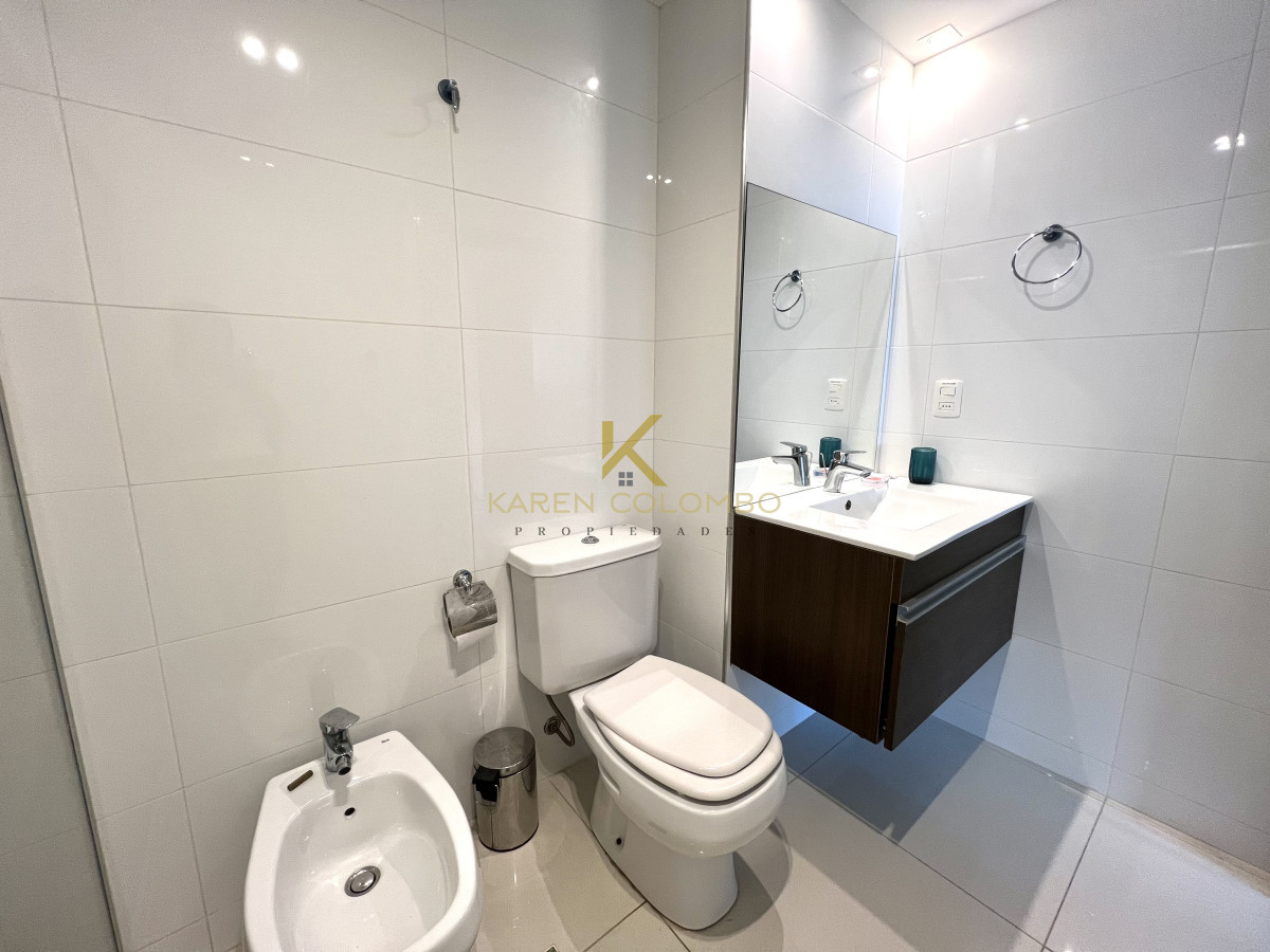 Apartamento ID.21095602 - Apartamento en venta y alquiler de 3 Dormitorios Punta del Este 