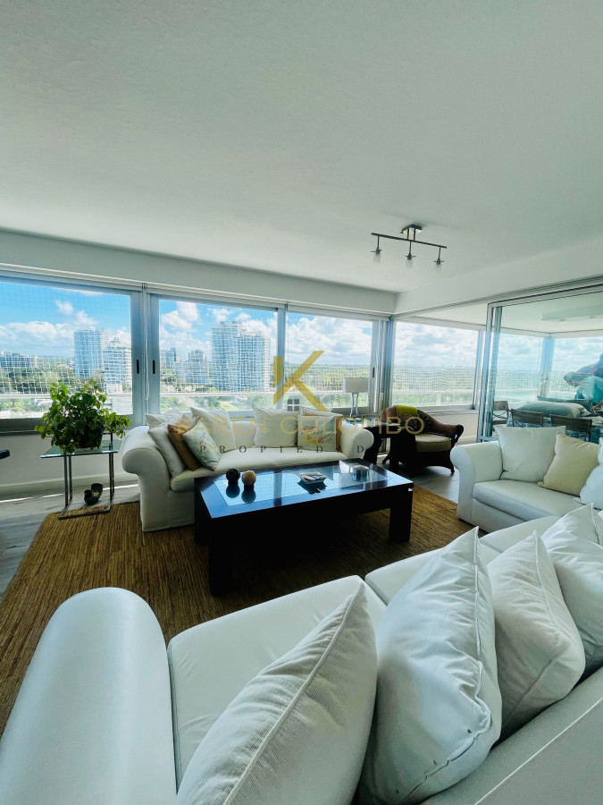 Apartamento ID.21095559 - TIBURON I EN VENTA 3 DORMITORIOS 