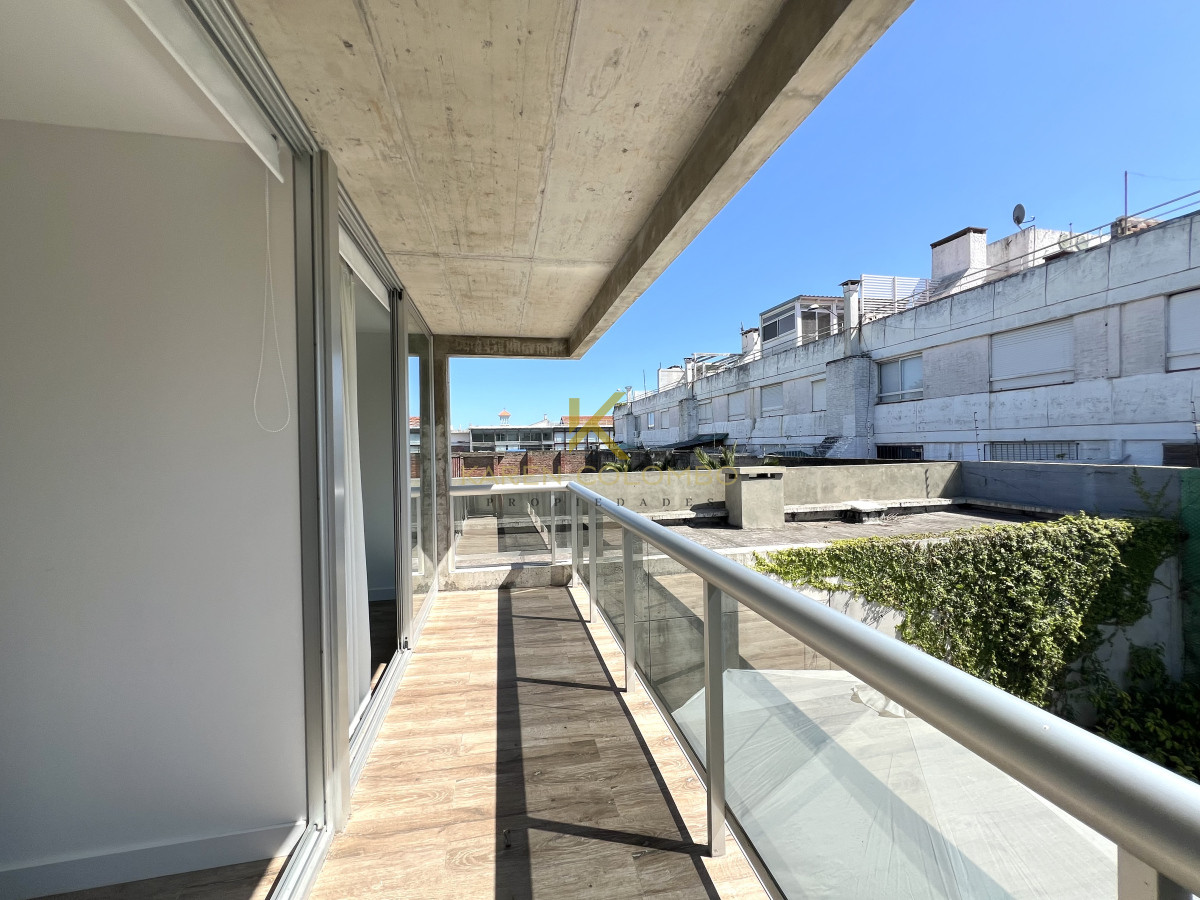 Apartamento ID.21095106 - Apartamento en venta Puerto Punta del Este.