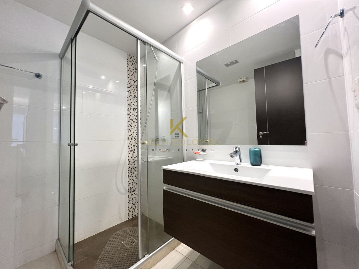 Apartamento ID.21095602 - Apartamento en venta y alquiler de 3 Dormitorios Punta del Este 