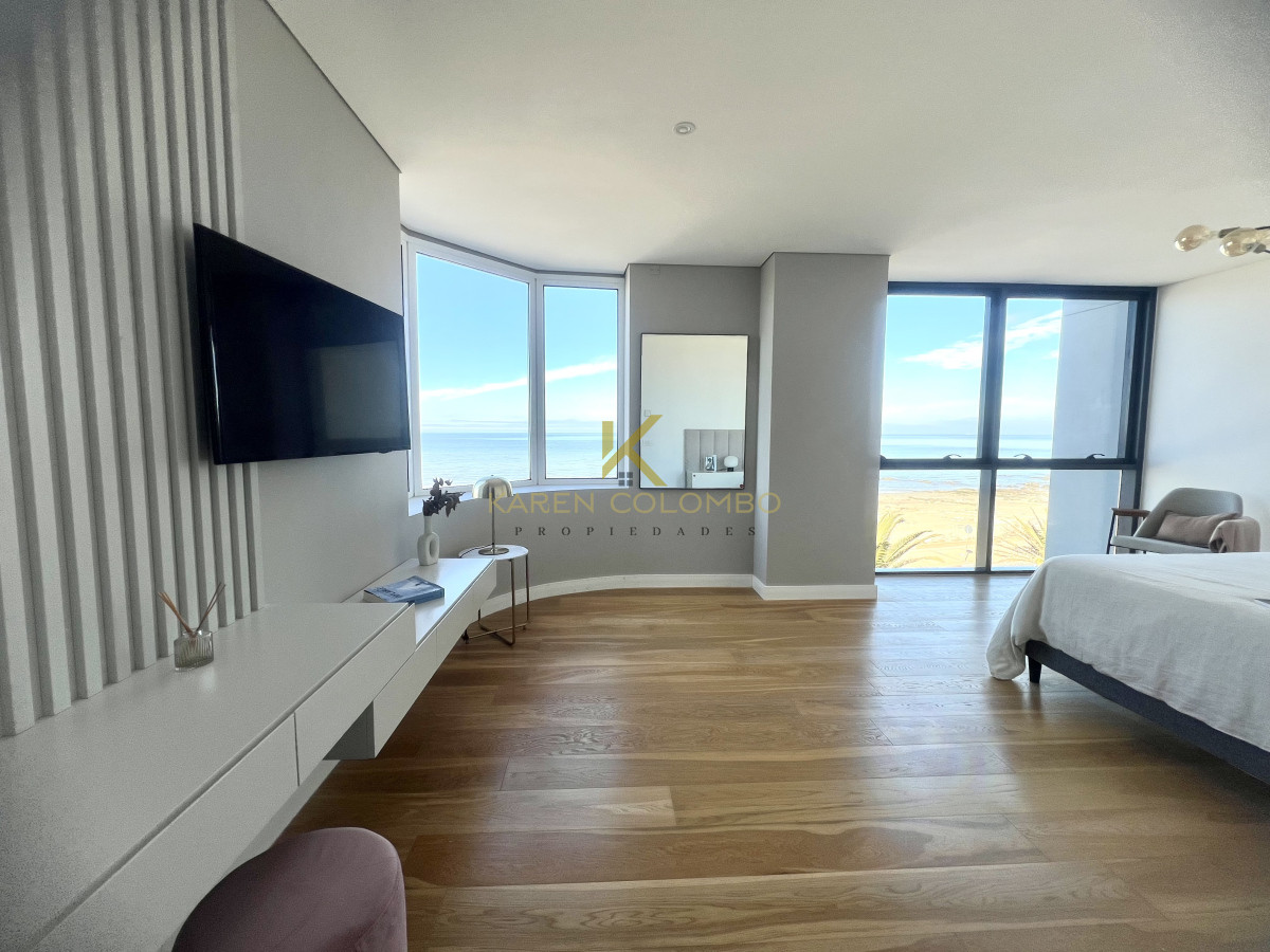 Apartamento ID.21095695 - Apartamento 4 dormitorios en venta en Bilú Riviera, Carrasco