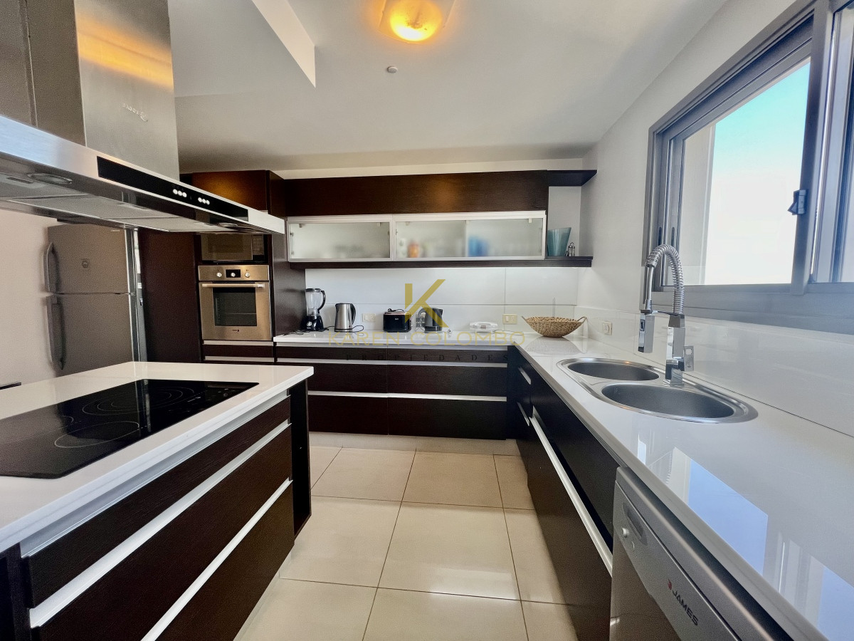 Apartamento ID.21094452 - APARTAMENTO EN VENTA PLAYA BRAVA PRIMERA LINEA