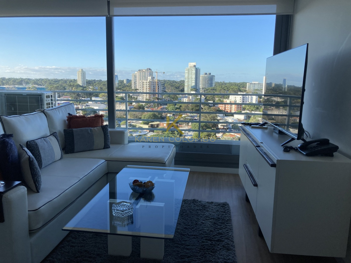 Boulevard Artigas - GoPunta - Portal Inmobiliario de Punta del Este - Maldonado