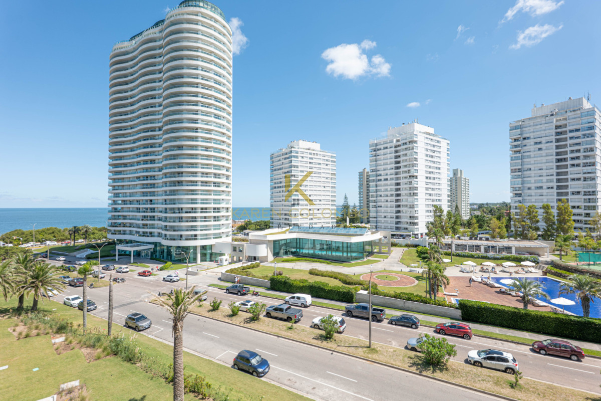 Apartamento ID.21096971 - Apartamento en venta playa Mansa Punta del Este