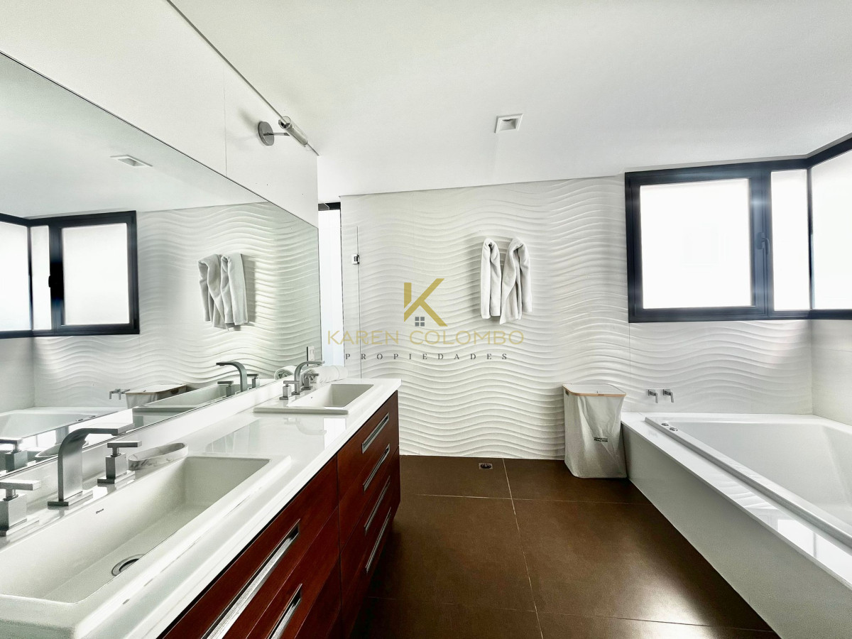 Apartamento ID.21096744 - Apartamento en venta y alquiler en el puerto de Punta del Este