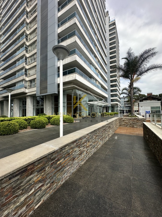 Apartamento ID.21095488 - ALQUILER diamantis plaza 