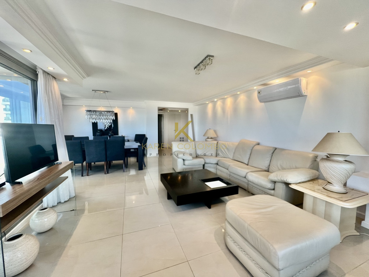 Apartamento ID.21094452 - APARTAMENTO EN VENTA PLAYA BRAVA PRIMERA LINEA