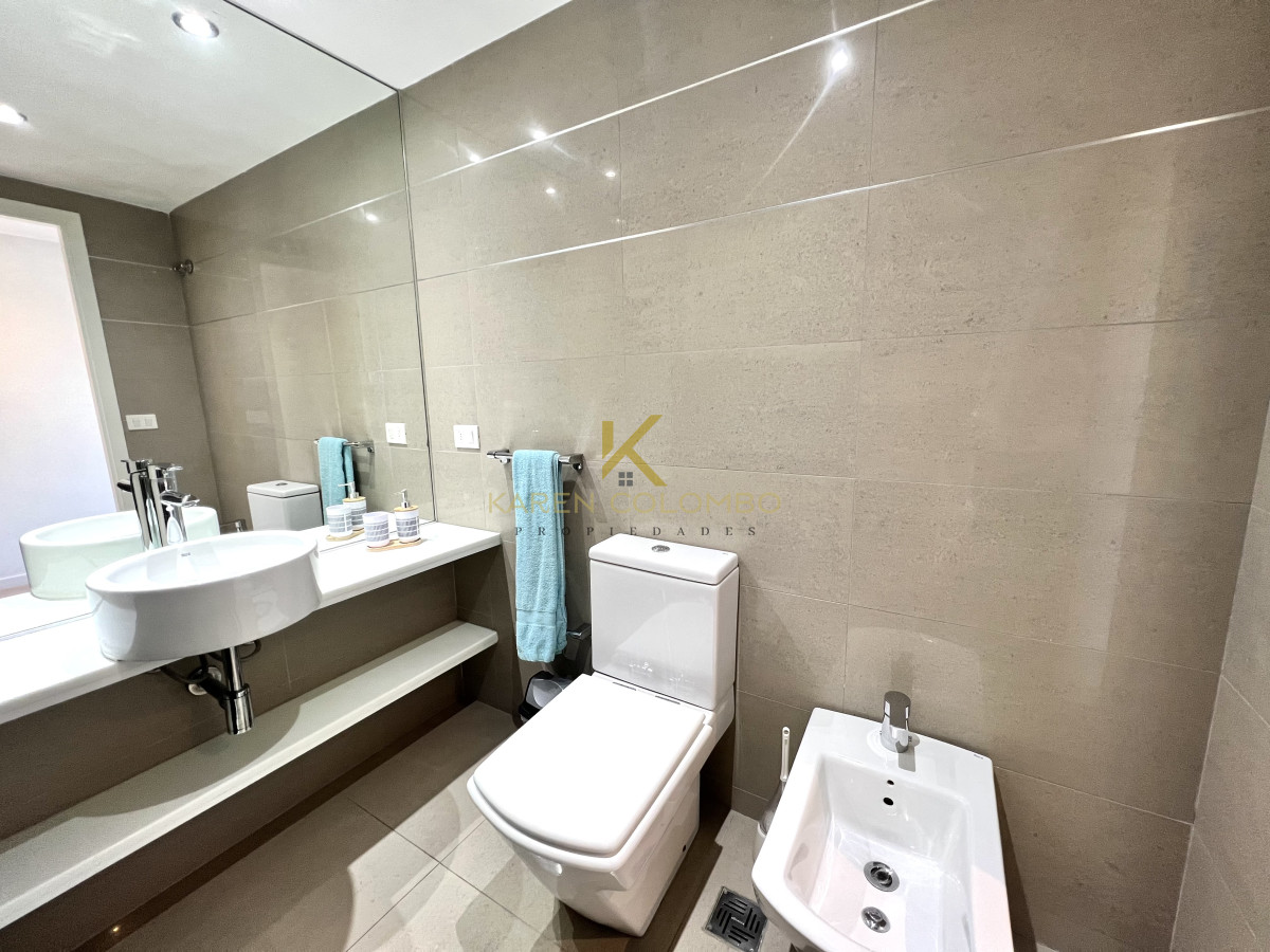 Apartamento ID.21096667 - Apartamento en venta y alquiler anual playa Mansa, Punta del Este