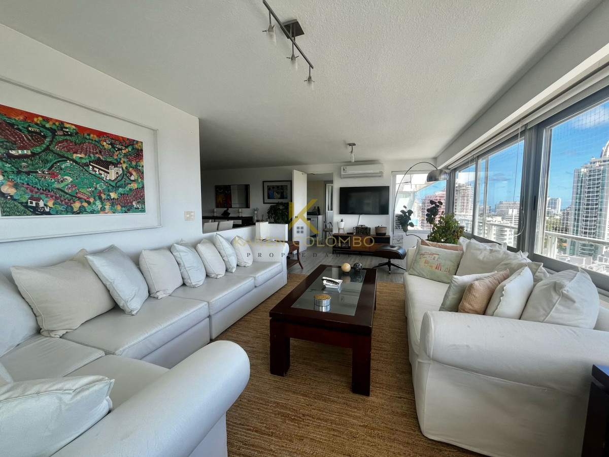 Apartamento ID.21095559 - TIBURON I EN VENTA 3 DORMITORIOS 