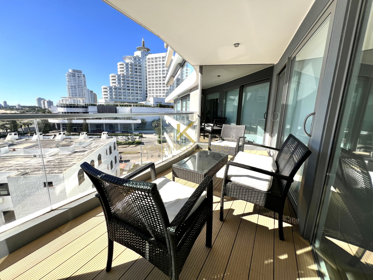 Apartamento ID.21096667 - Apartamento en venta y alquiler anual playa Mansa, Punta del Este