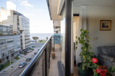 VENTA apartamento 2 dormitorios POCITOS 