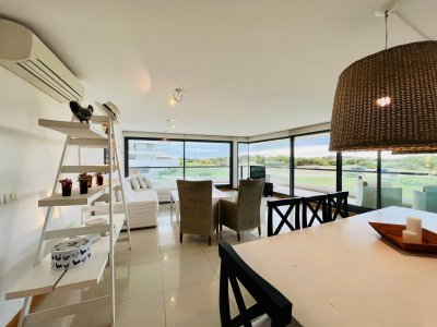 Apartamento primer línea al mar parada 30 Playa Brava, Punta del Este