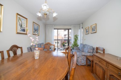VENTA apartamento 2 dormitorios POCITOS 