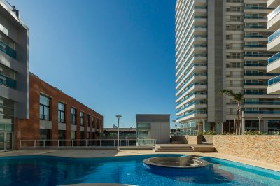 ALQUILER diamantis plaza 