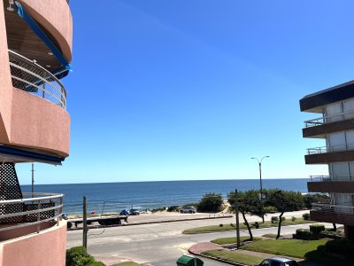 Apartamento en venta Punta del Este playa Mansa