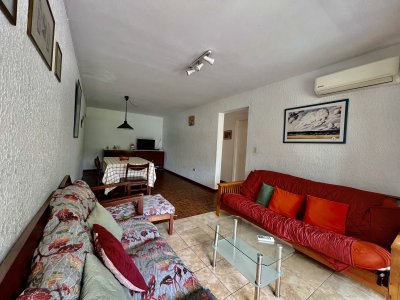 Venta Apartamento 2 Dormitorios Playa Mansa 