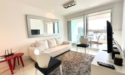 Apartamento de 2 dormitorios en Wind Tower